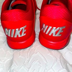 Brand New Nike Lunar FIRE golf shoe Mens size 10.5 US